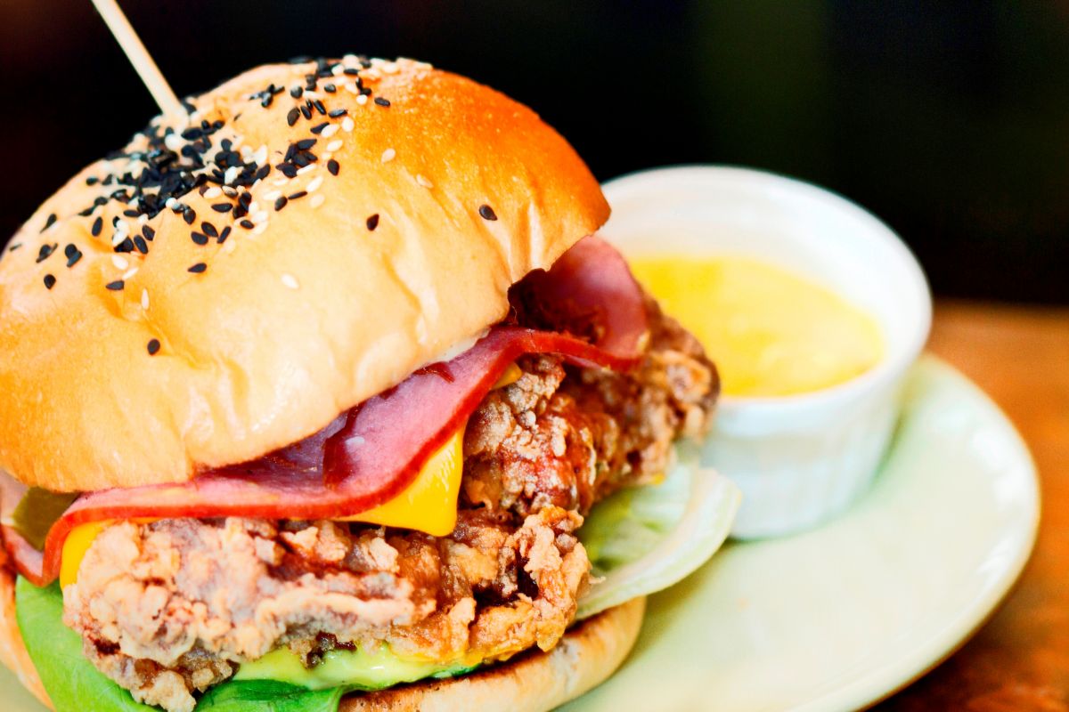 Best gourmet chicken burgers in Singapore | epicure Magazine