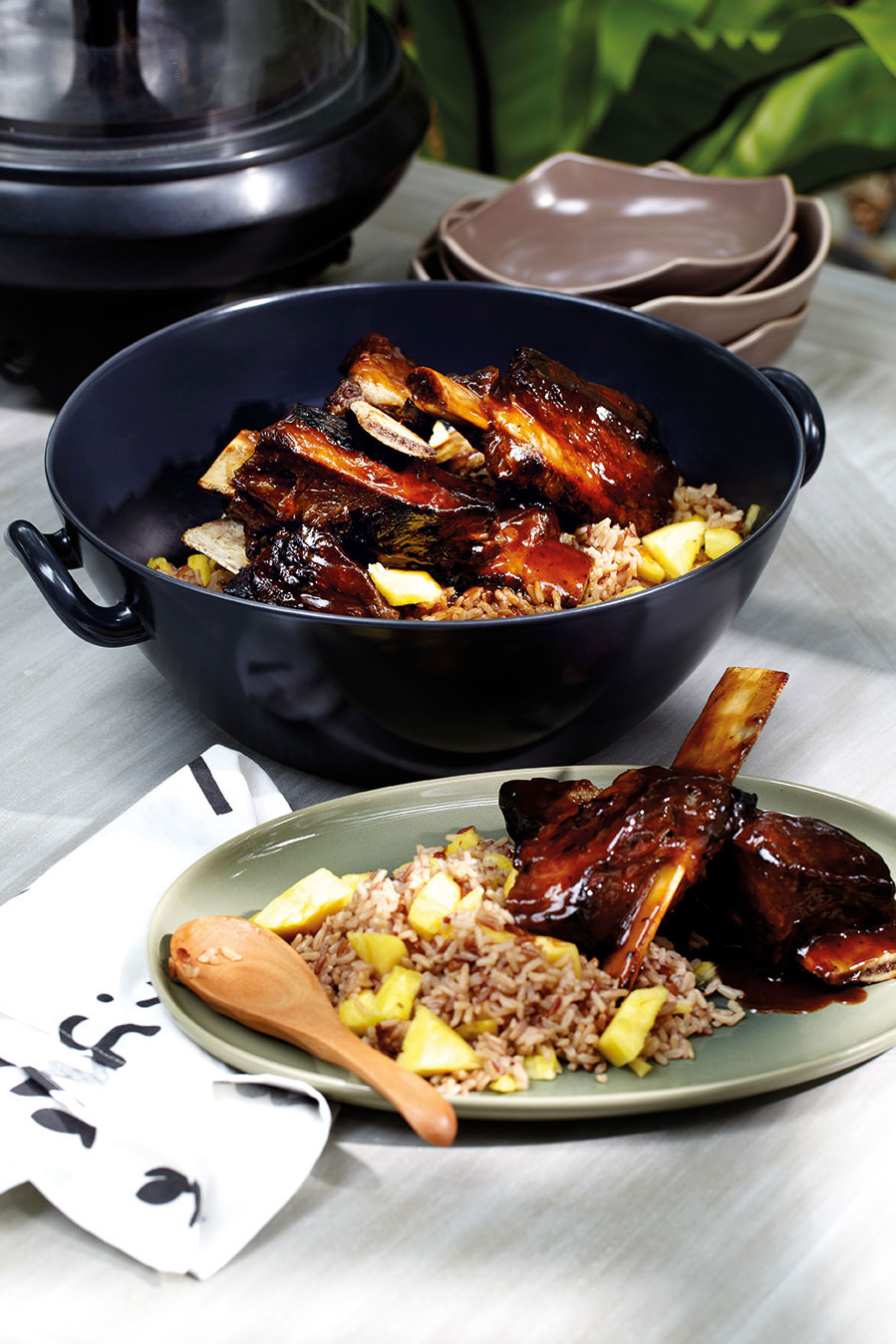 Bbq pineapple beef ribs with brown pineapple rice recipe epicure Magazine