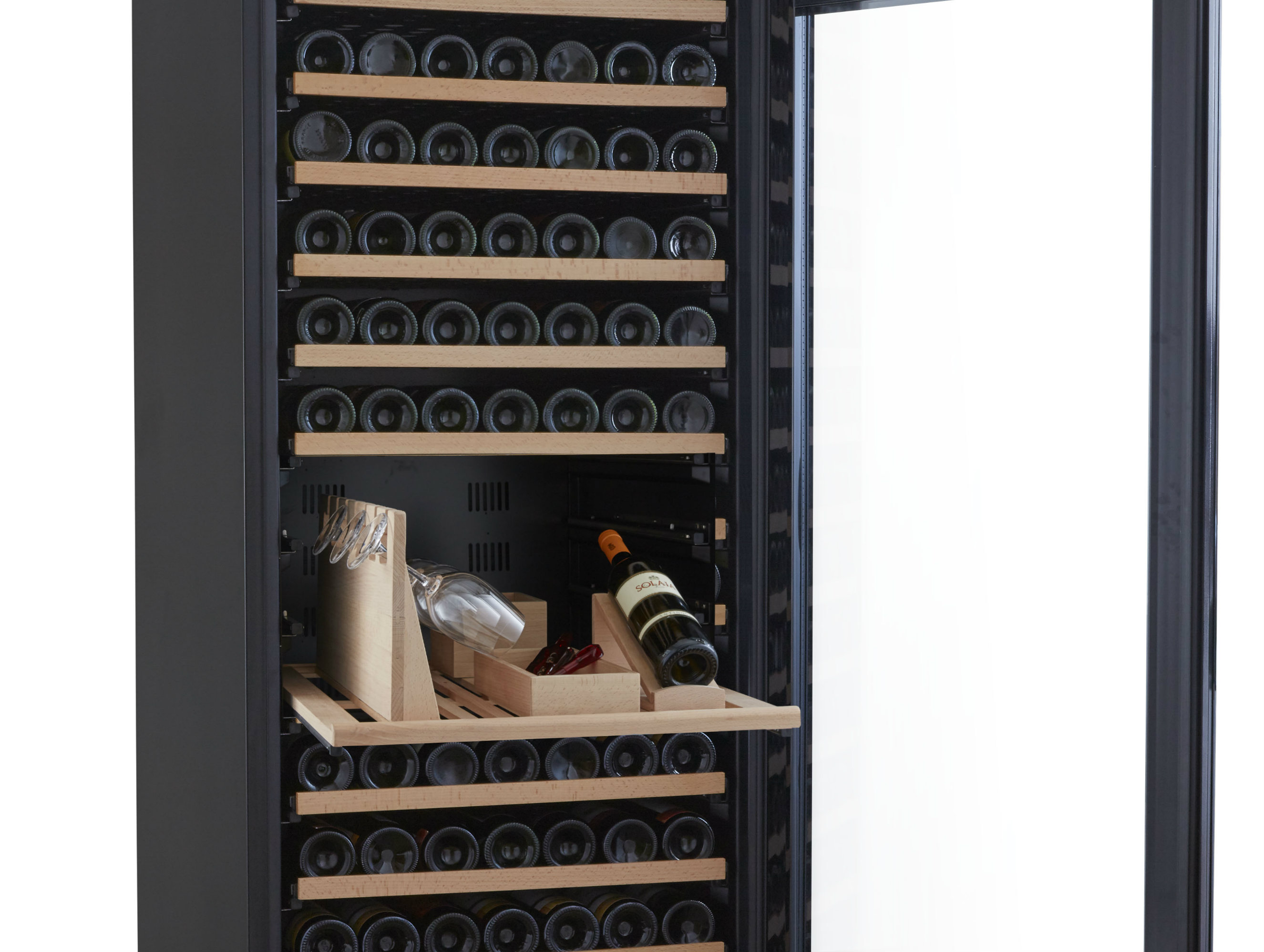 , Store your wines with Kadeka&#8217;s silent wine chillers