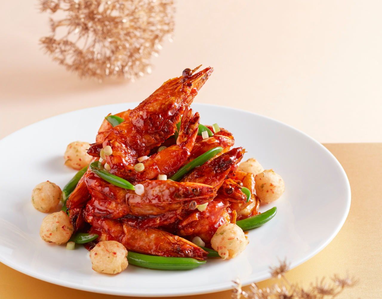 , Enjoy an auspicious Year of the Rat with Mandarin Orchard Singapore