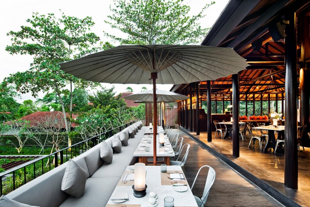 , 7 places for social distance dining in Bali