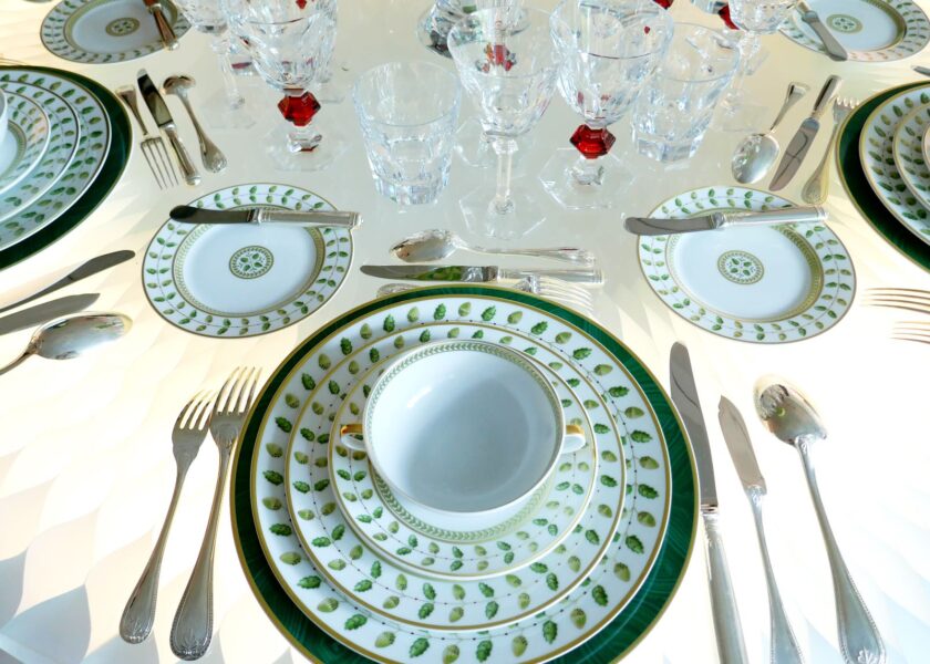 Alliance Française, Learn the French art of fine dining and table setting at À Table!