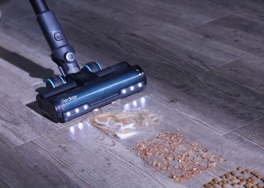 , Why this cordless foldable vacuum cleaner by Redkey could be your ideal house cleaning appliance