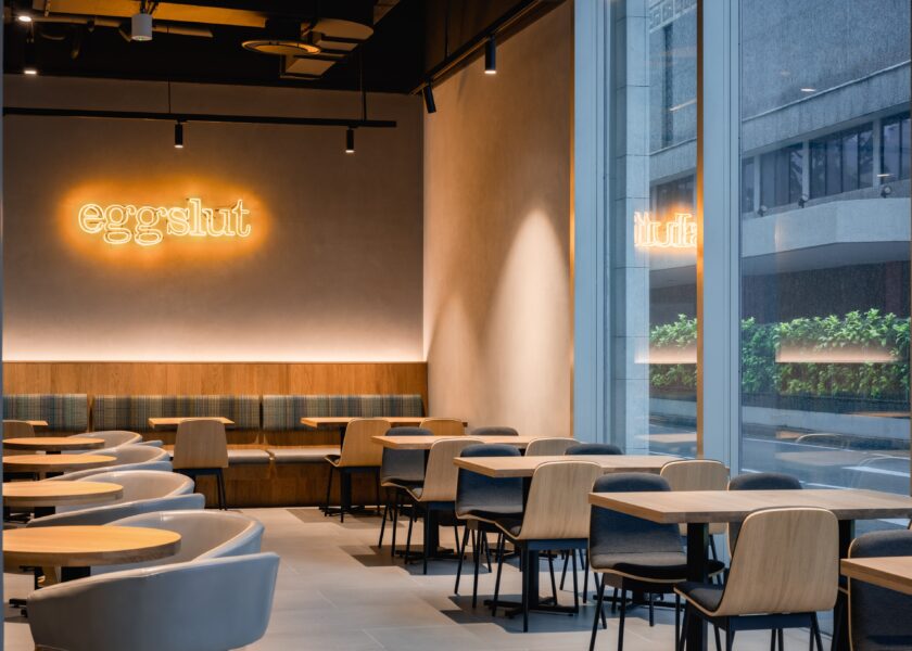 , New Opening: LA’s Eggslut at Scotts Square is full of eggy goodness