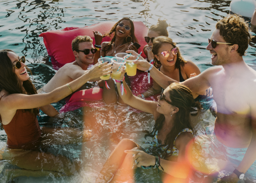 Get Wrapped Up! at W – Bali Seminyak this holiday season 2021