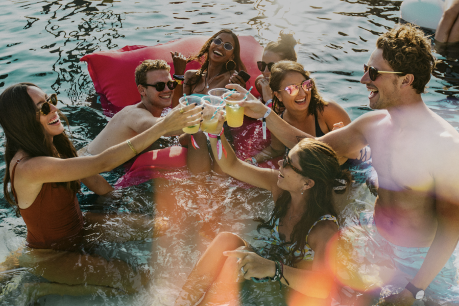 Get Wrapped Up! at W – Bali Seminyak this holiday season 2021
