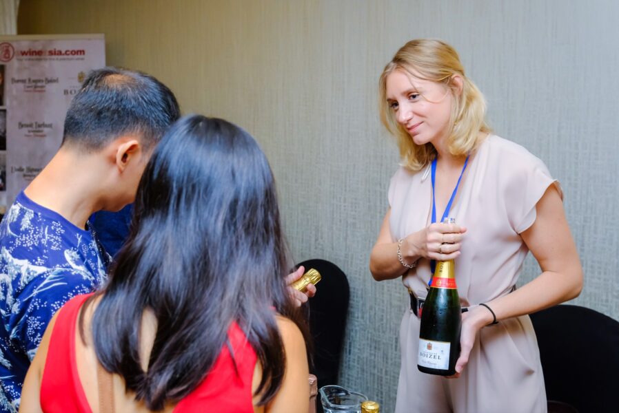 , Taste more than 120 wines from over 20 wineries at Wine Discovery Weekend this July 2022