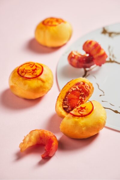, Switch up your Mid-Autumn Festival 2022 celebrations with savoury and Momoyama skin mooncakes by Yan’s Dining