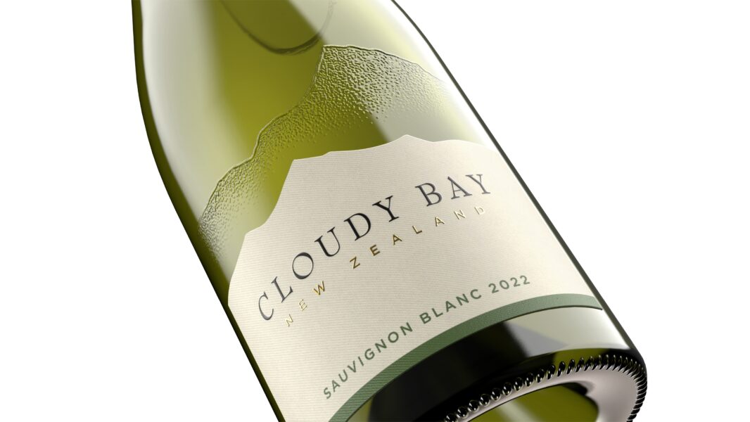 cloudy bay 2022 marlborough new zealand jim white, Cloudy Bay 2022 launched in a new bespoke bottle design