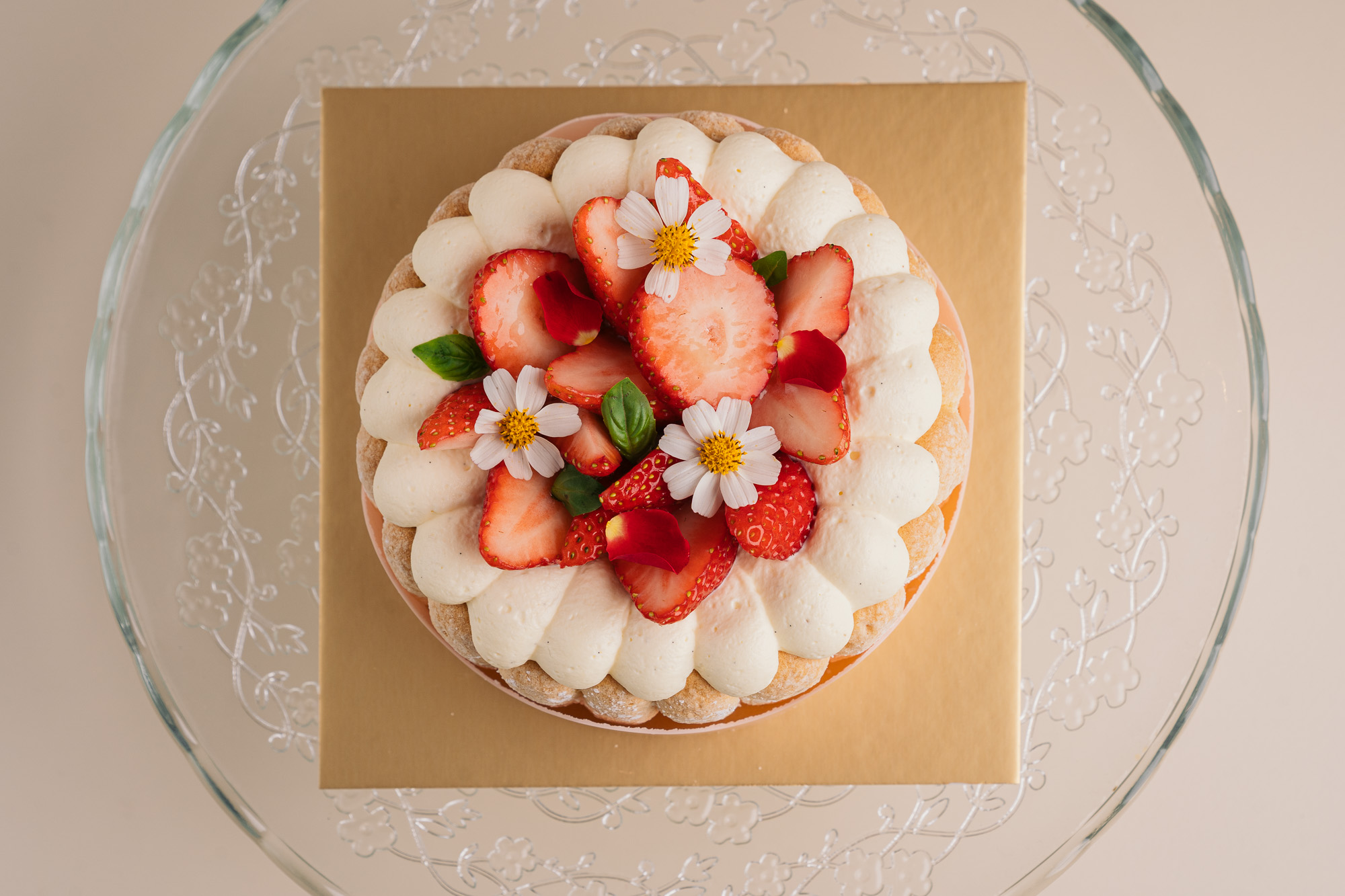 Mother's Day 2023, Delicate Cakes And Sweet Treats For Mother’s Day 2023