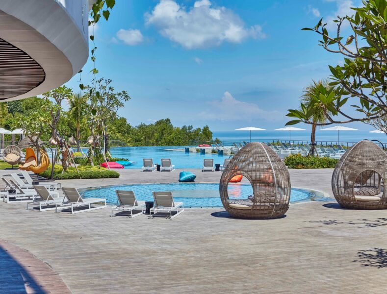 kids pool renaissance bali