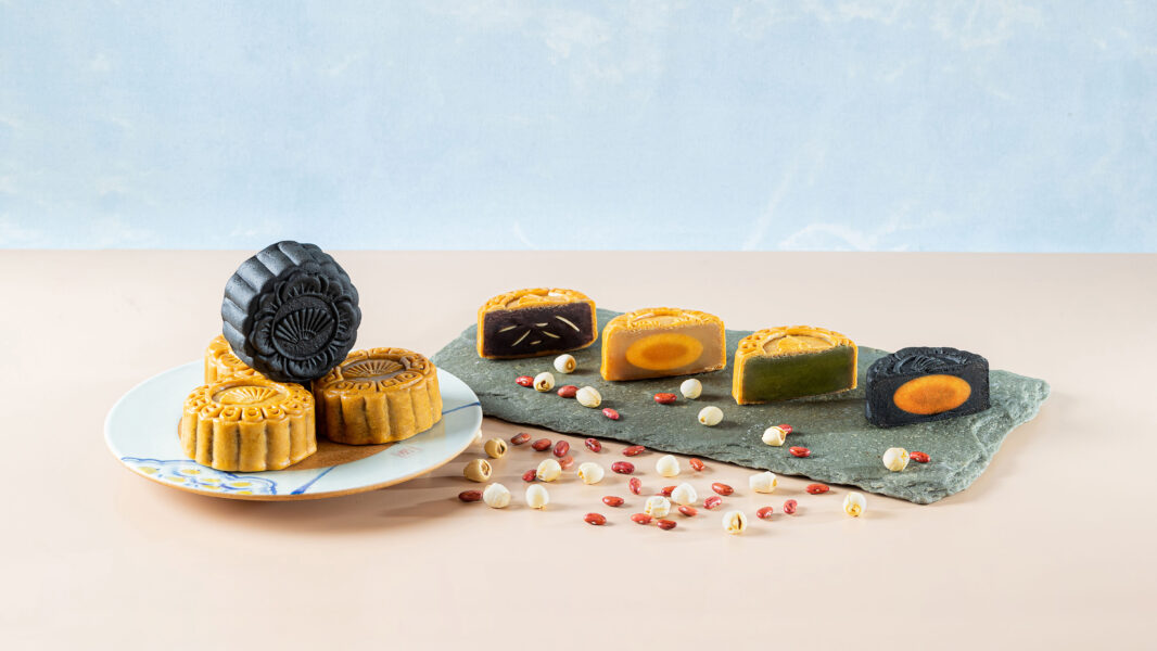 Mandarin Oriental Jakarta's Mooncakes