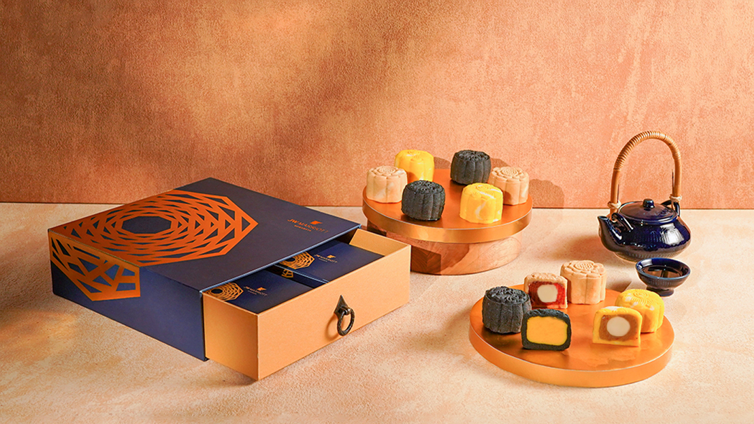 Authentic Mooncakes at JW Marriott Hotel Surabaya