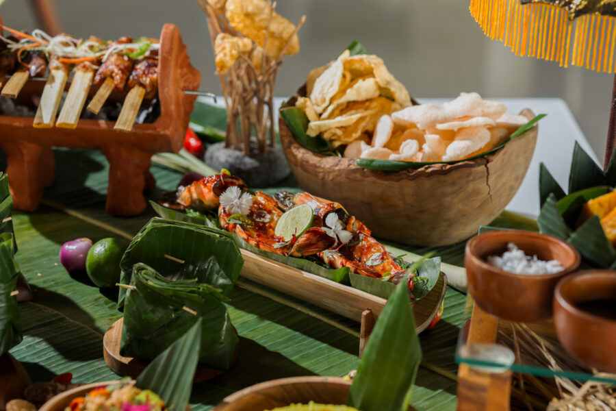 jumeirah bali megibung feast segaran dining terrace, Join the Megibung Feast at Segaran Dining Terrace, Jumeirah Bali