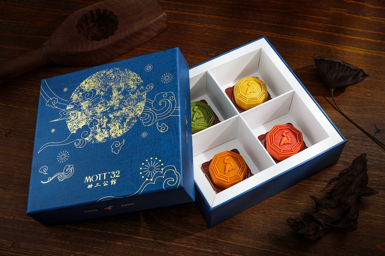 Baked and Snowskin Mooncakes 2023 To Try In Singapore, 12 Best Baked and Snowskin Mooncakes For Mid-Autumn Festival 2023 Celebration