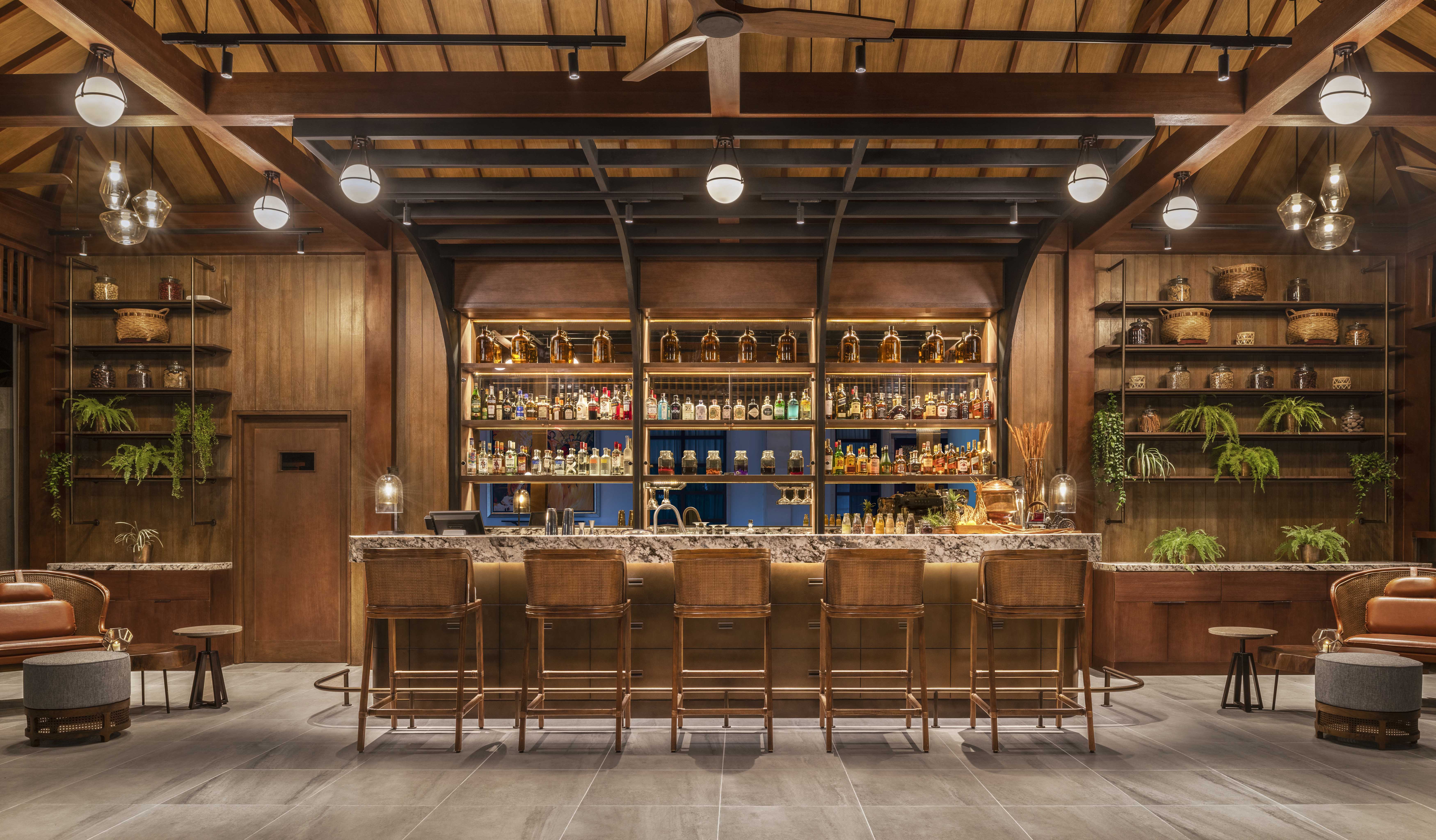 The Laguna Bali Renovation: De Bale Bar