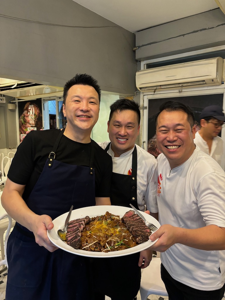 Four Hands Zi Char Dinner from Lerdtip Restaurant in Bangkok and KEK in Singapore