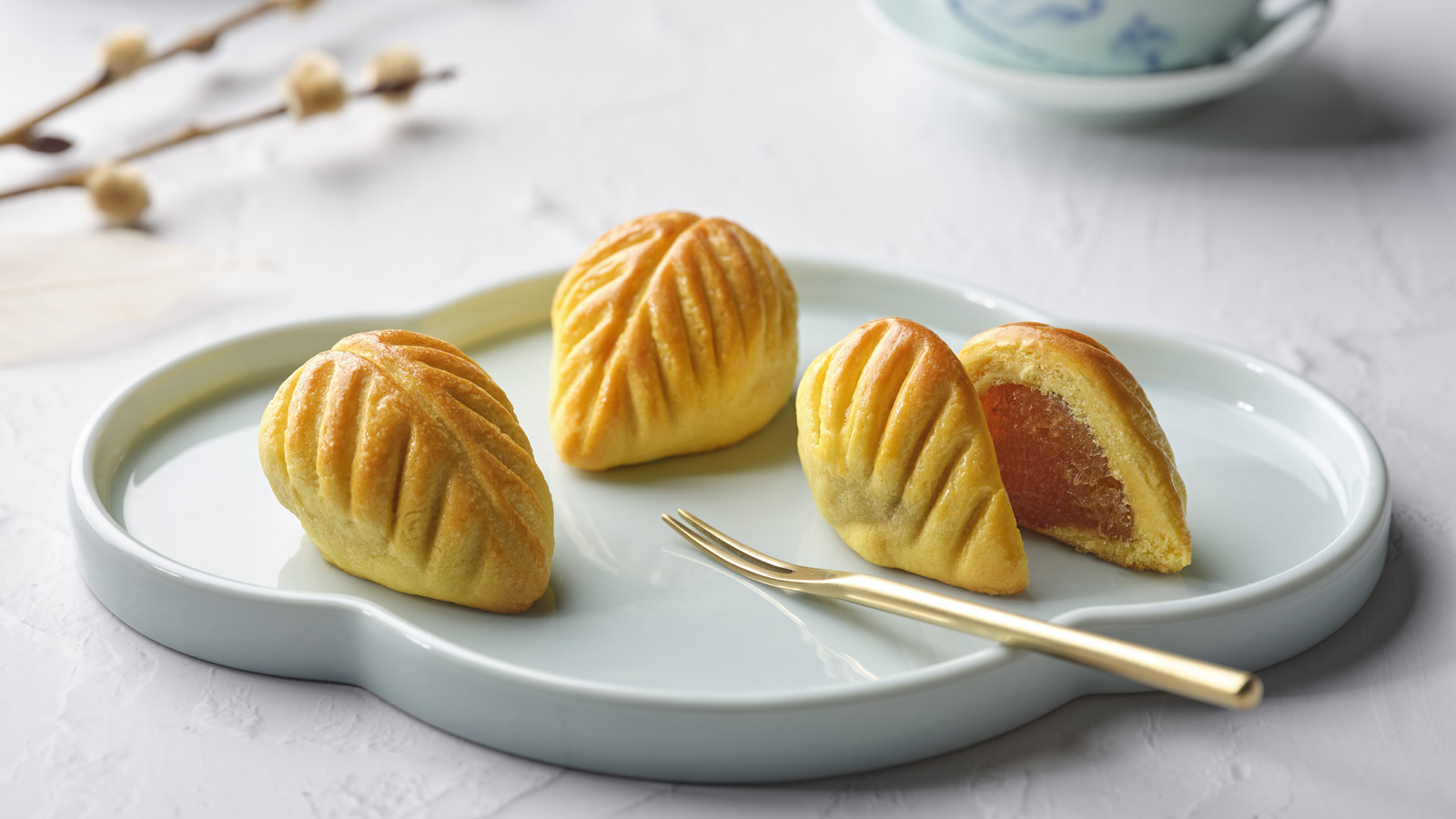 Nian Gao and Pineapple Tarts for Chinese New Year 2024, Where to Get Nian Gao, Pineapple Tarts and Cookies for Chinese New Year 2024 in Singapore