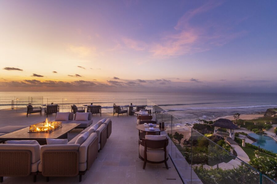 akasa restaurant & bar jumeirah bali