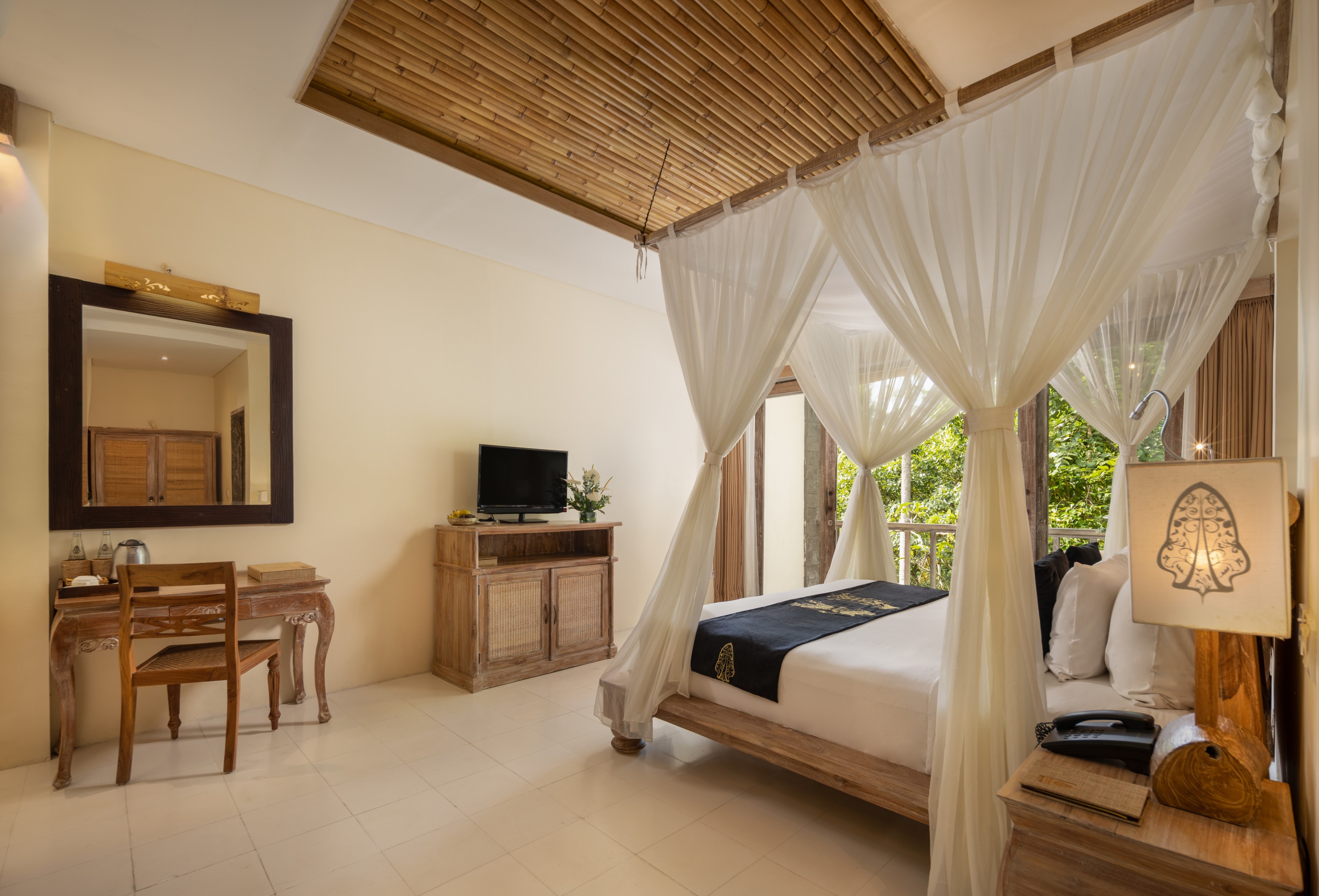 the kayon resort ubud, Discover romantic bliss in nature&#8217;s embrace at The Kayon Resort in Ubud