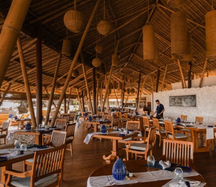 Jimbaran puri dinner events