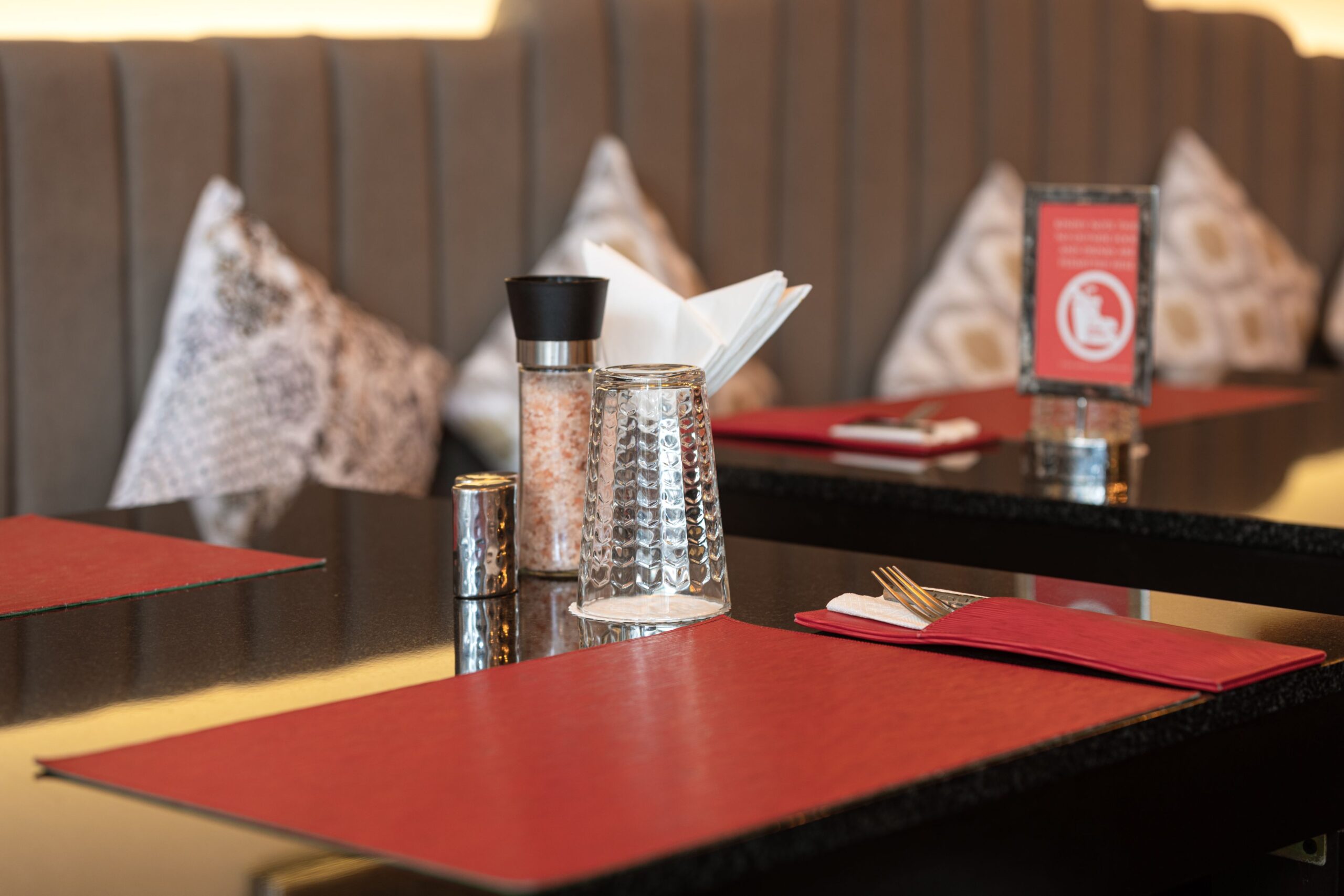 , Full-Service Restaurants, A Dying Business?