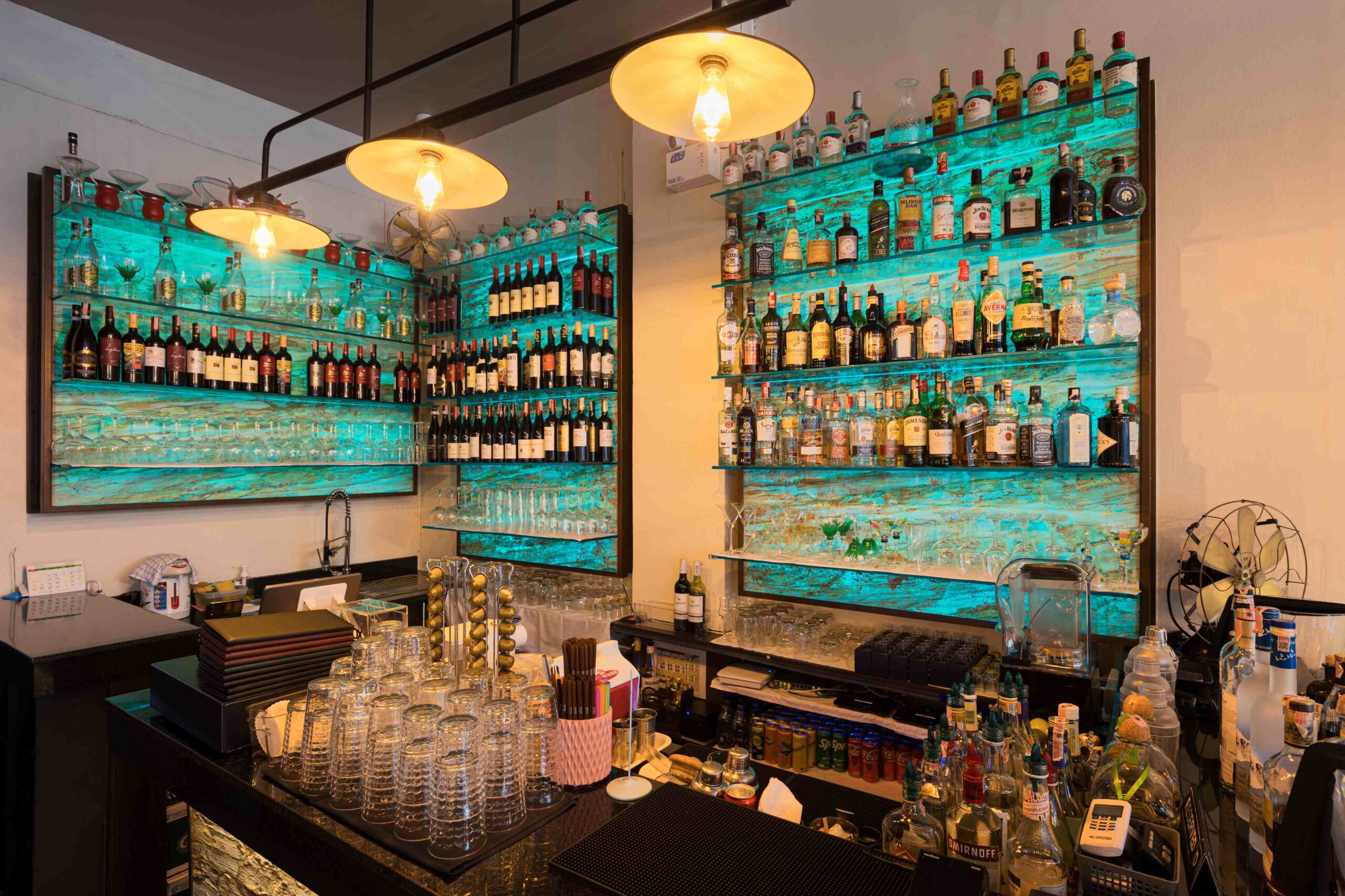 , Full-Service Restaurants, A Dying Business?