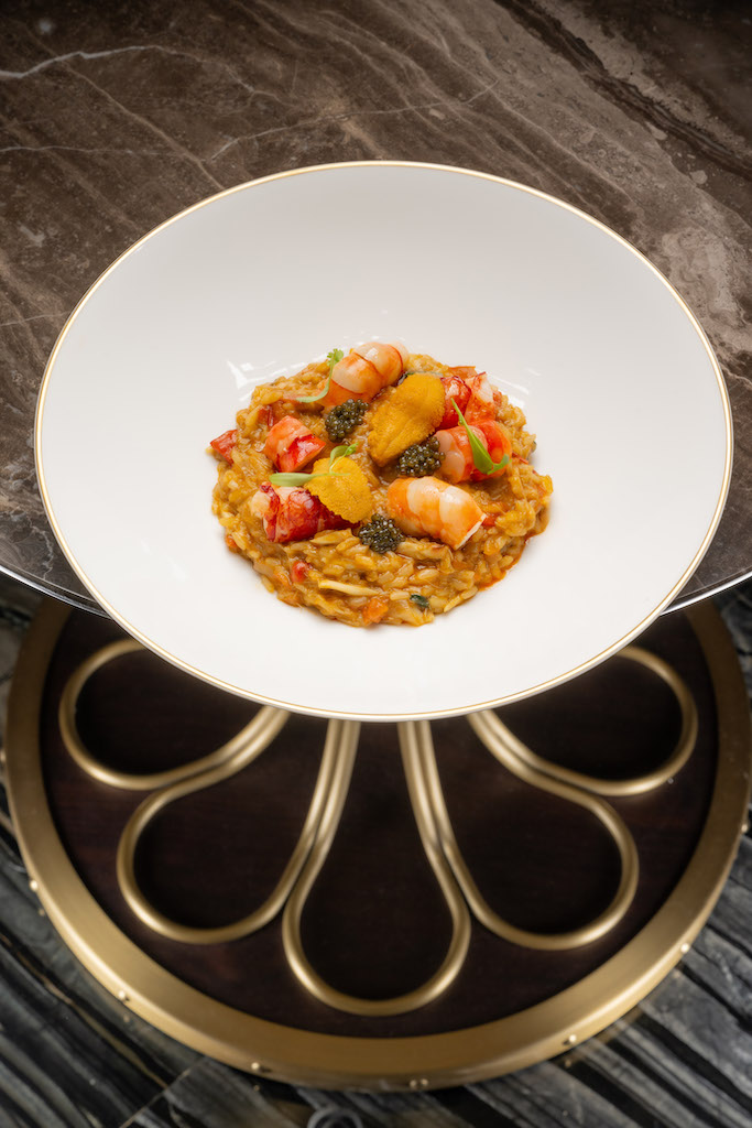Macau, Exceptional Dining Experiences at the Grand Lisboa Palace Resort Macau