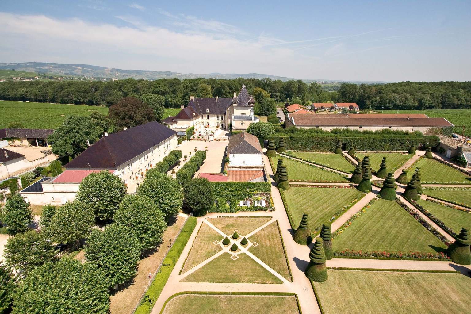 France, France’s Auvergne-Rhône-Alpes Uncorked: Sip, Hike and Savour