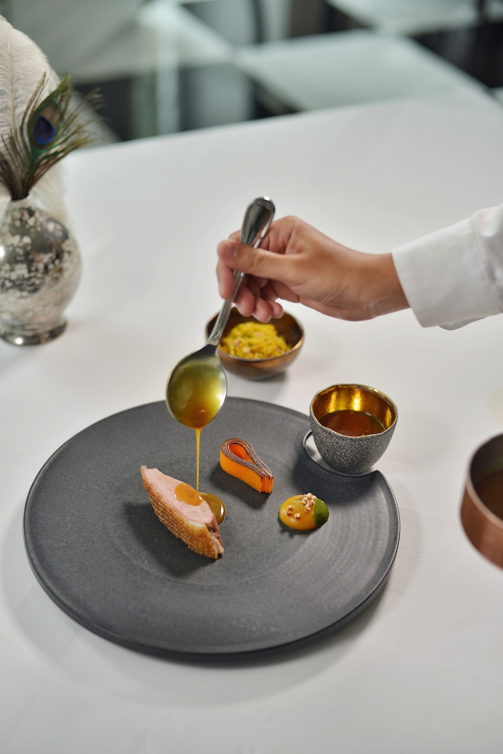 Apéritif Borderless Cuisine, Apéritif Launches New Borderless Cuisine Tasting Menu