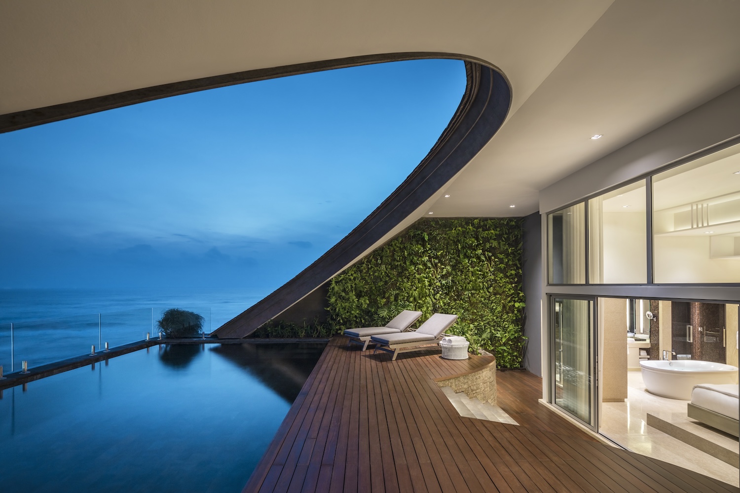 COMO Hotels and Resorts