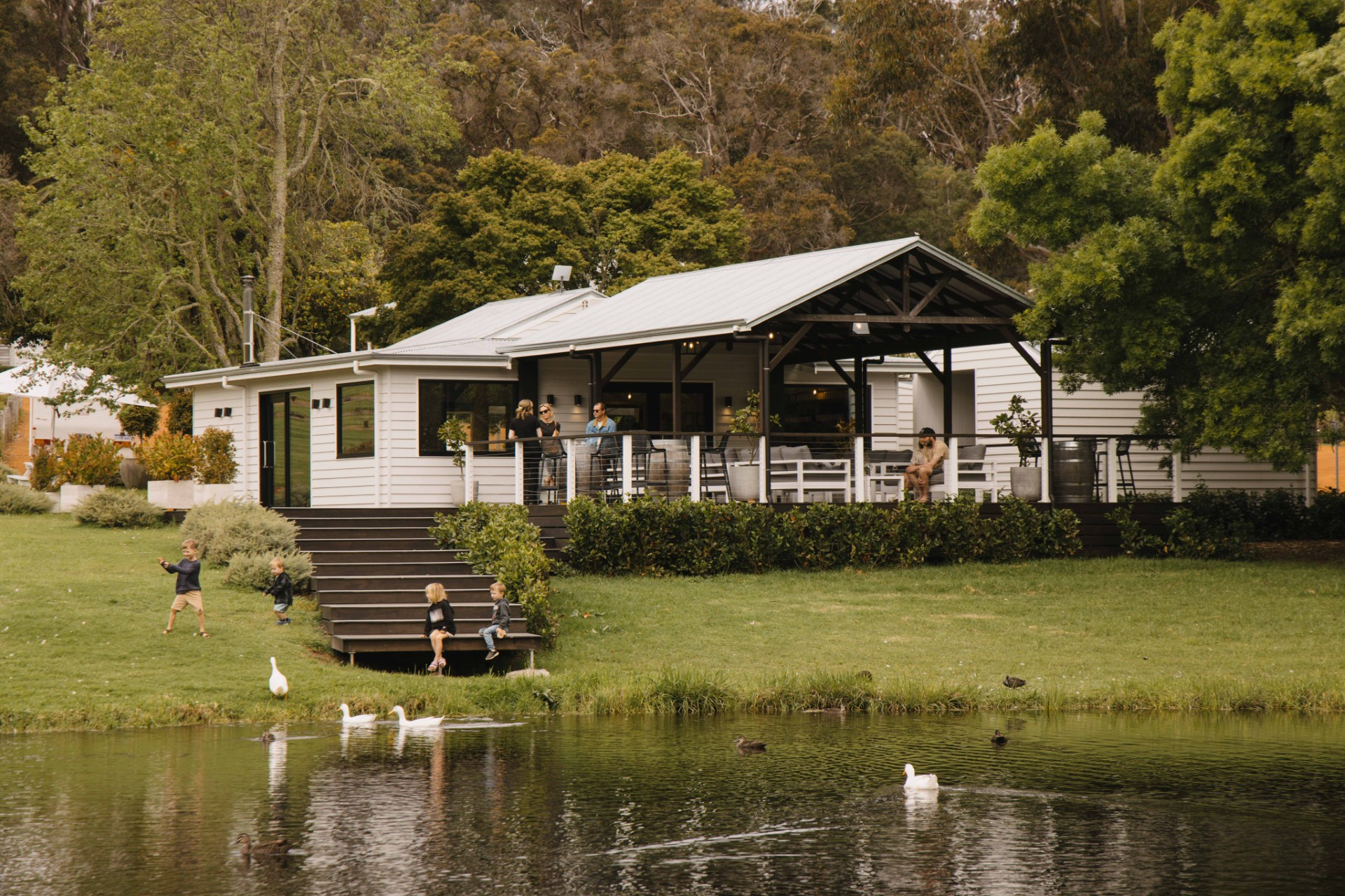 Ampersand Estates, Ampersand Estates: Western Australia’s Best Pinot Noir Now in Singapore