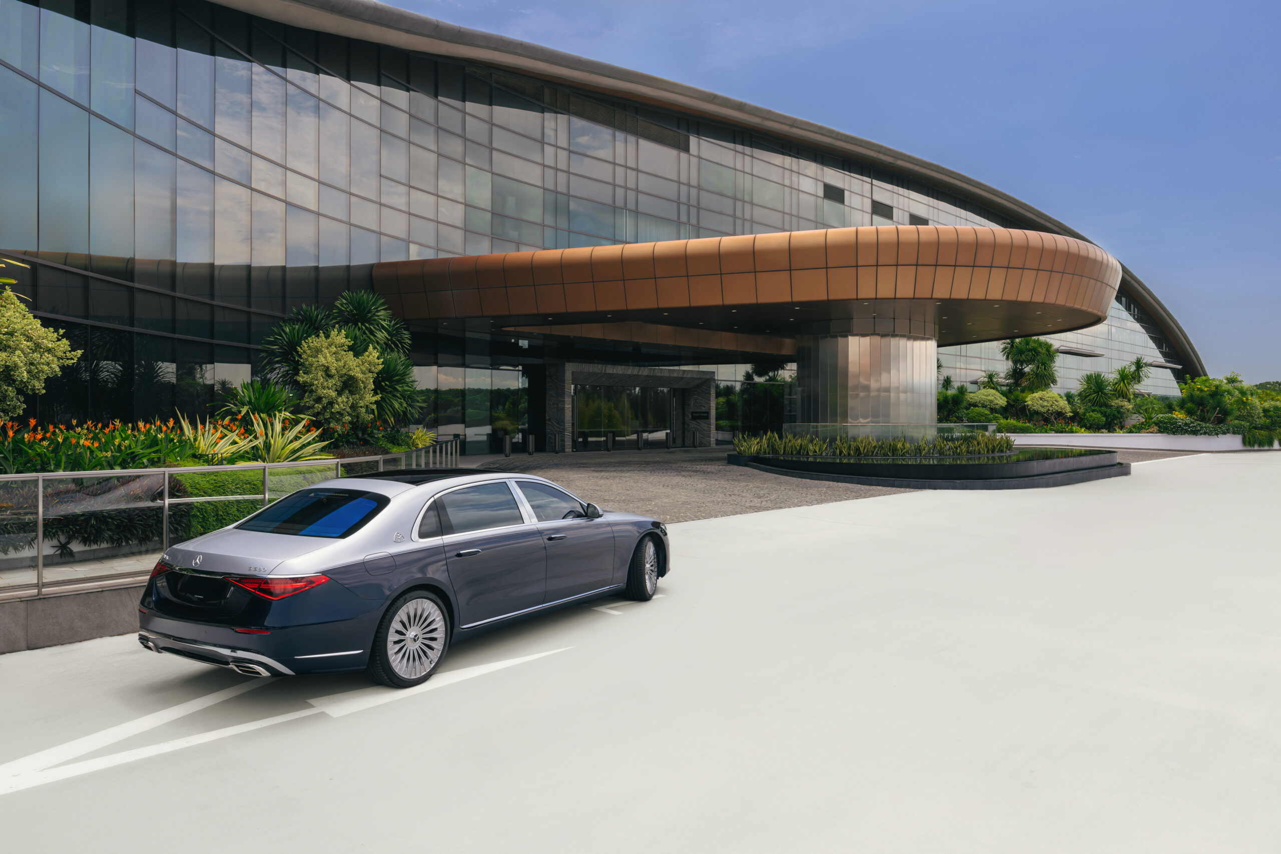 Dusit Thani, Escape the Everyday at Dusit Thani Laguna Singapore