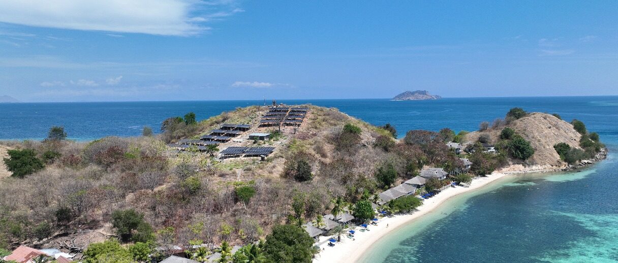 sudamala resort seraya solar energy system