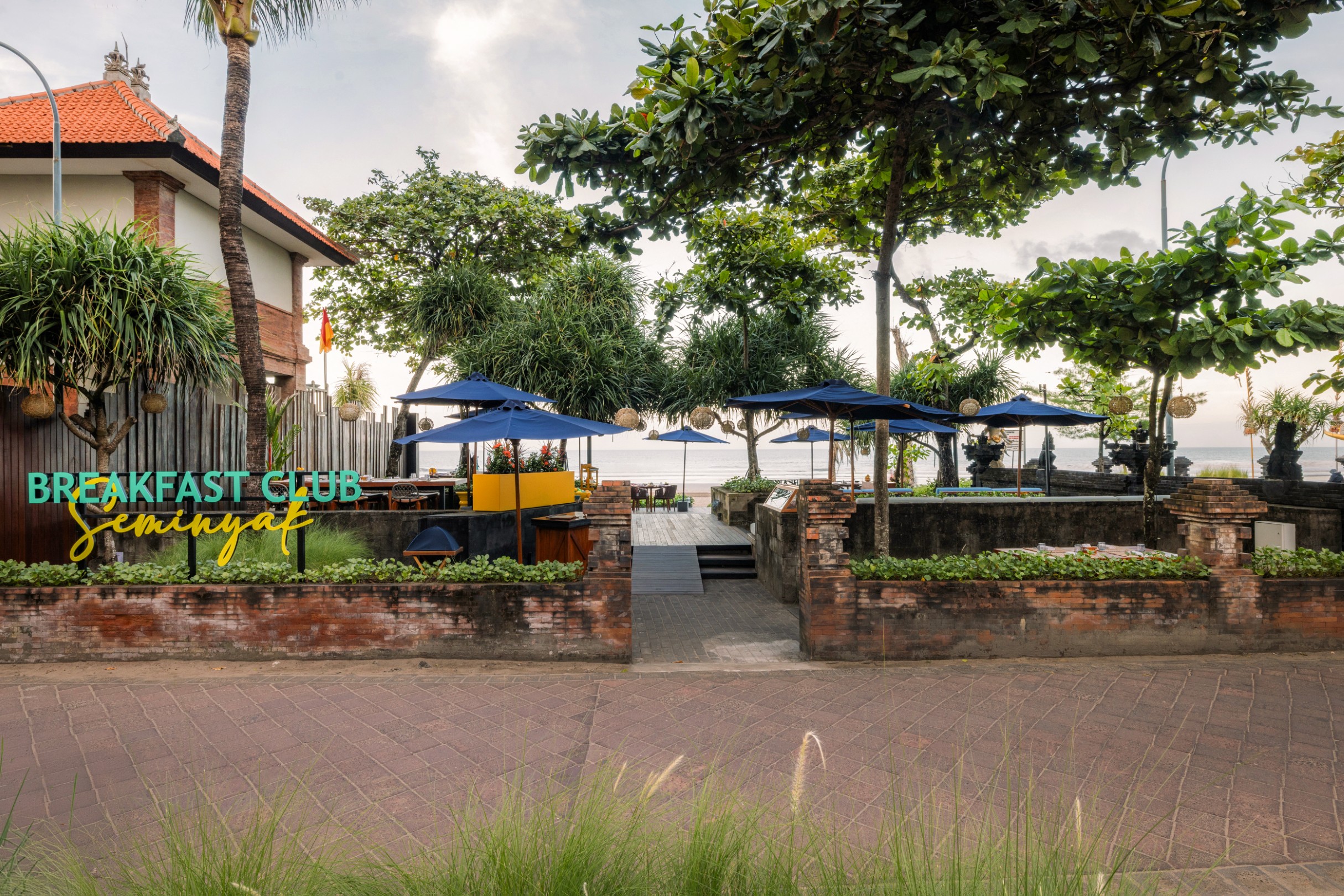 the breakfast club hotel indigo bali seminyak