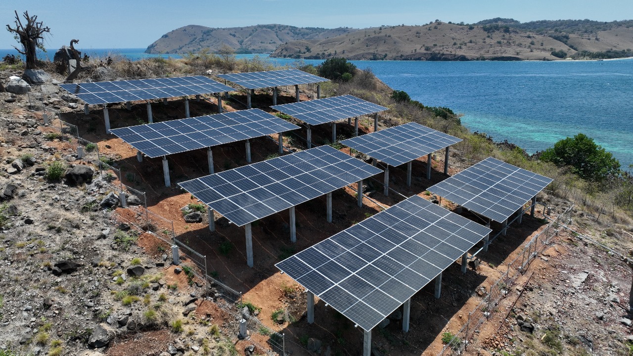 sudamala resort seraya solar energy system