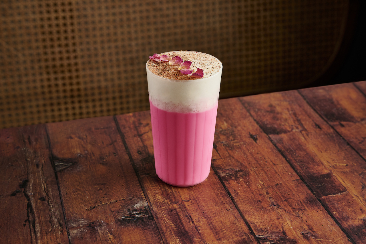 bars, 3 Must-Try Singapore Bars Mixing Spirits, Scents and Local Flavours
