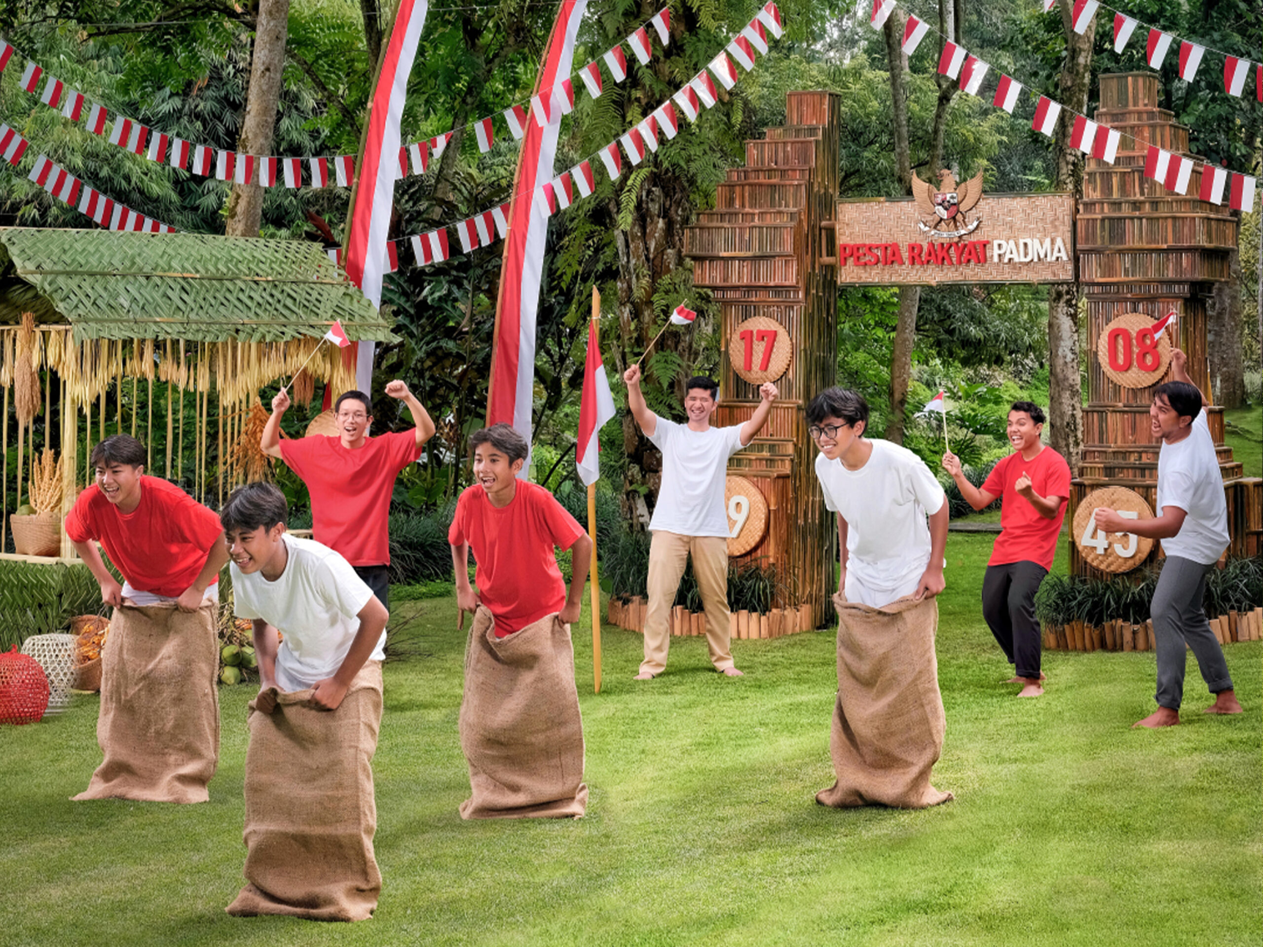 A variety of fun challenges awaits at Hotel Resinda Karawang