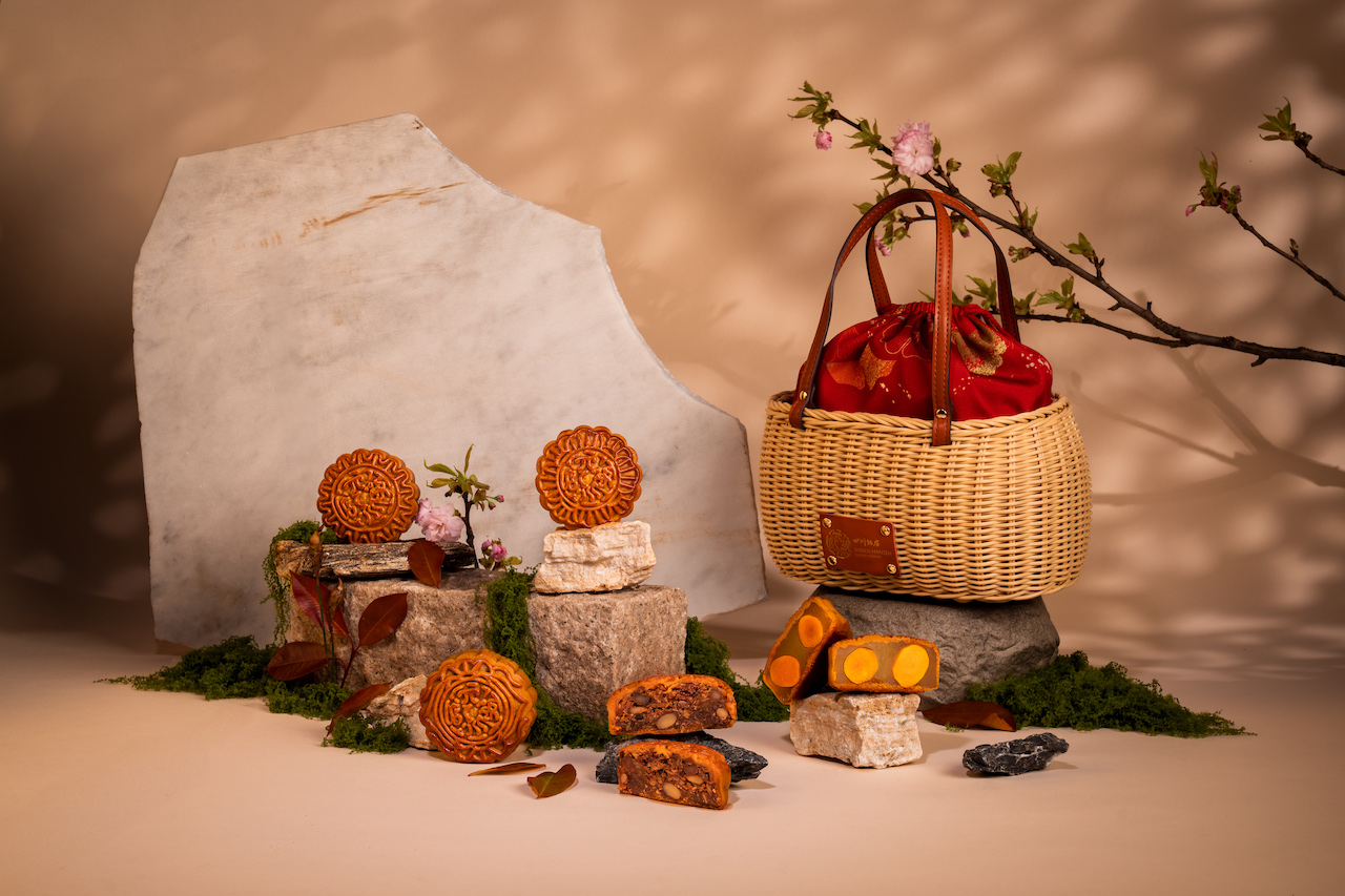 mooncakes, 12 Best Baked Mooncakes for Mid-Autumn Festival 2025 in Singapore