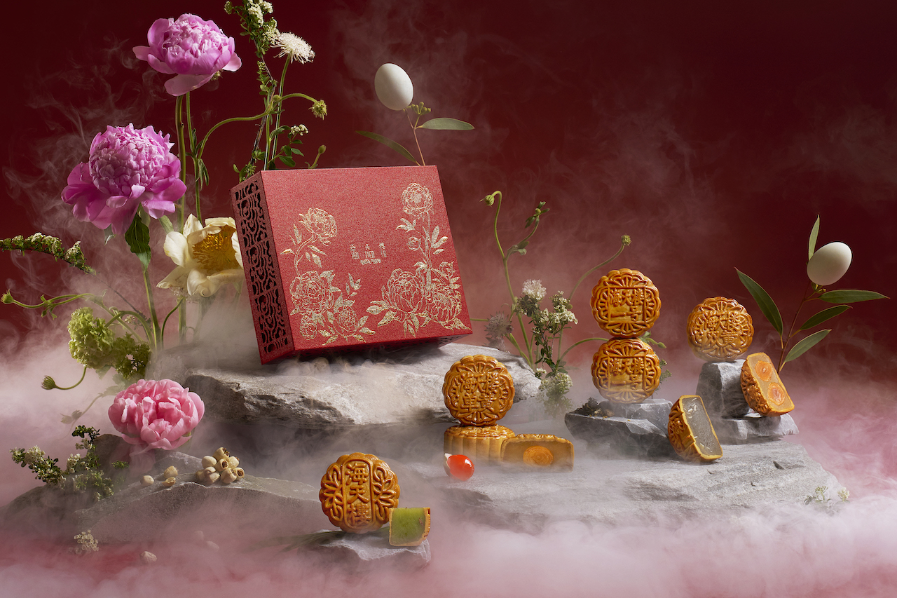 mooncakes, Best Baked Mooncakes For Mid-Autumn Festival 2025 Gifting