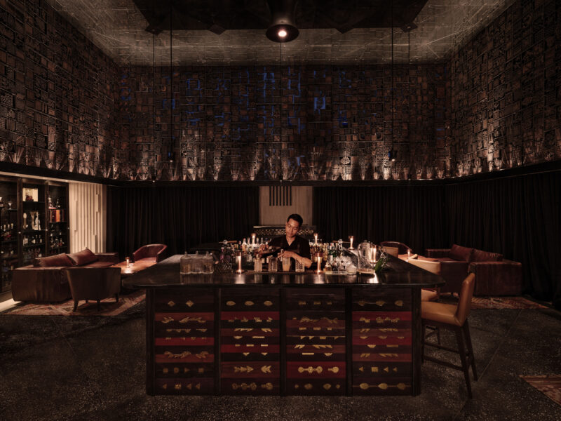 Batique Bar at Alila Villas Uluwatu