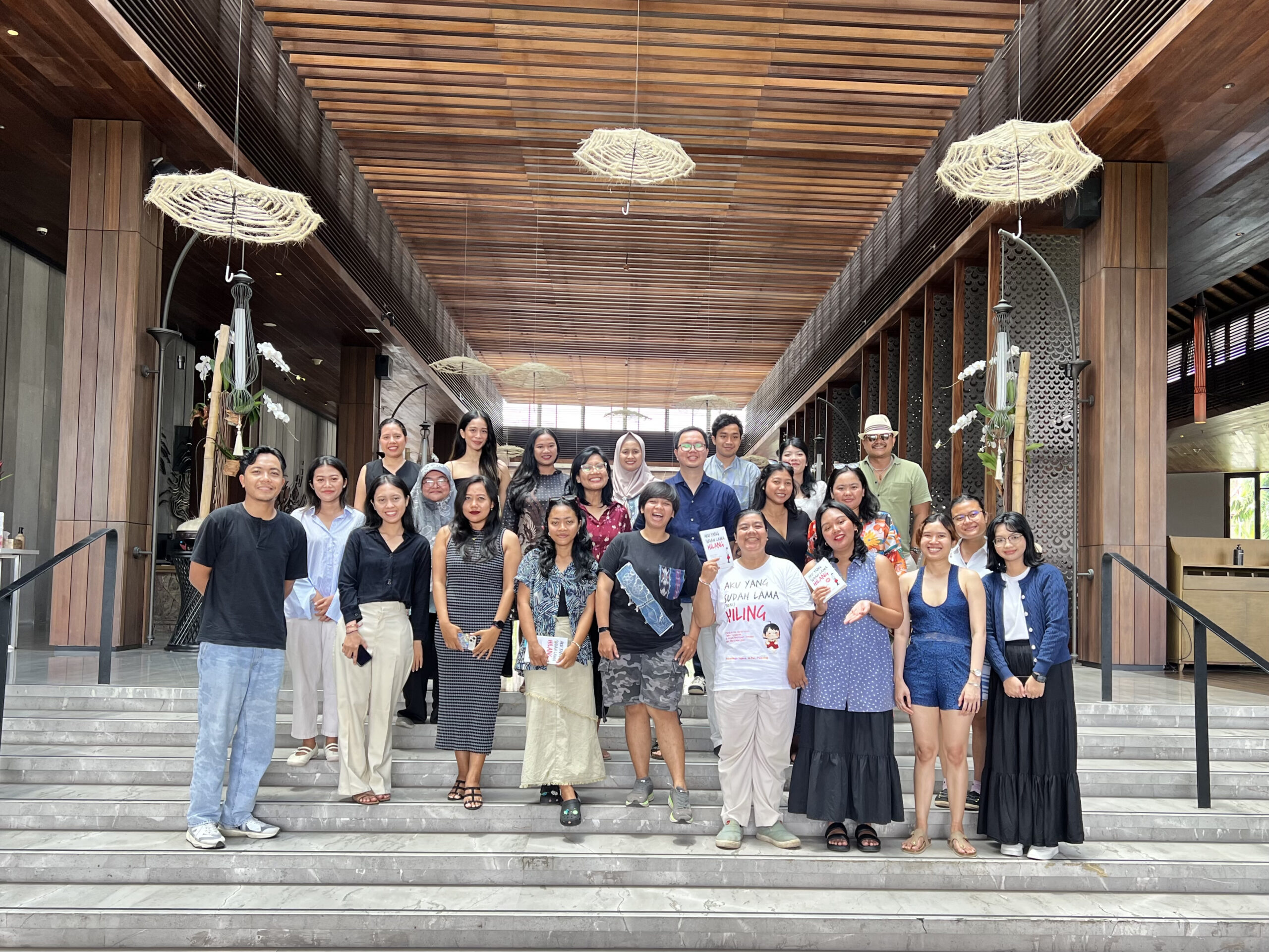 The session formed part of the Road to Ubud Writers & Readers Festival (UWRF) Book Club series, a literary initiative that brings the spirit of Ubud’s iconic festival to intimate spaces across Bali