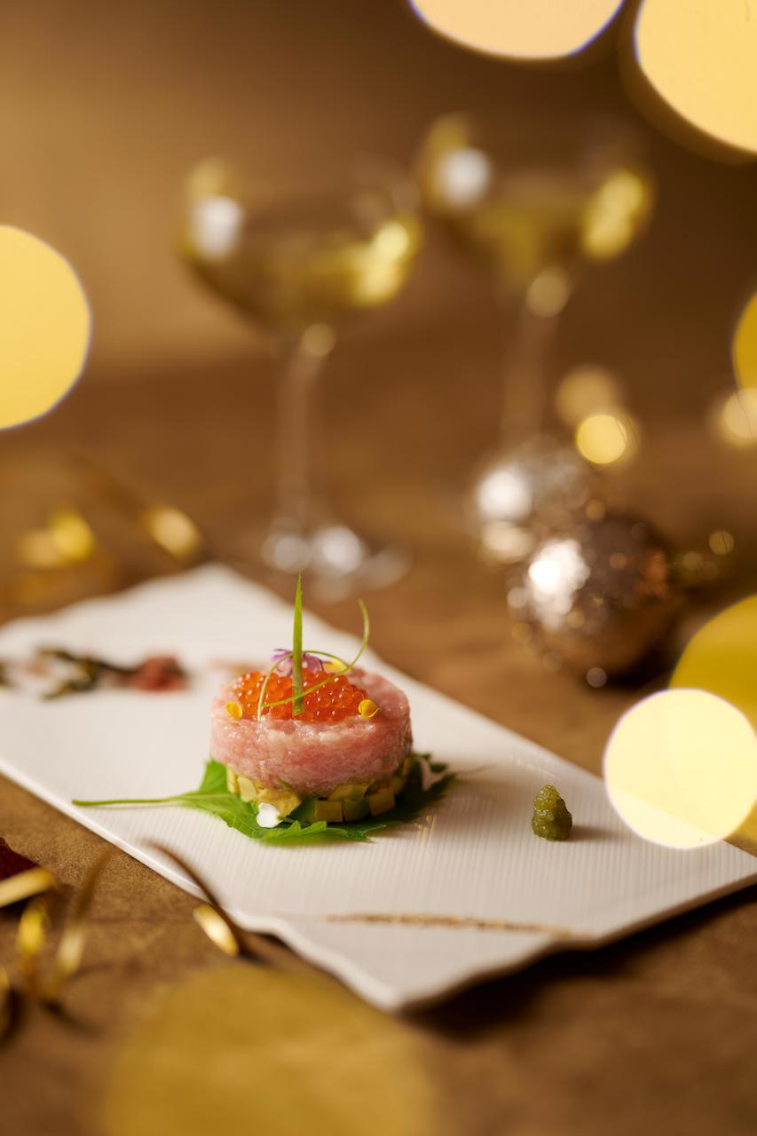 New Year, Ring in 2026 in Style: New Year&rsquo;s Eve Dining in Hong Kong and Kyoto