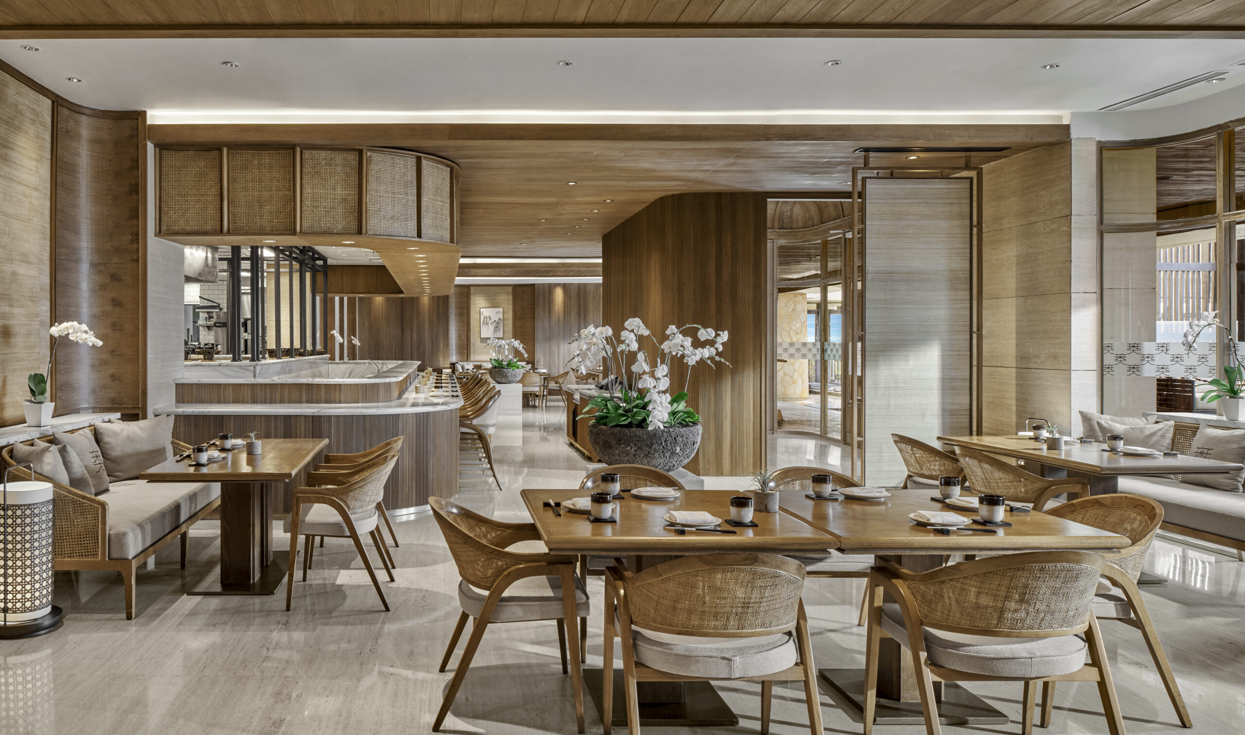 Izakaya by OKU interior