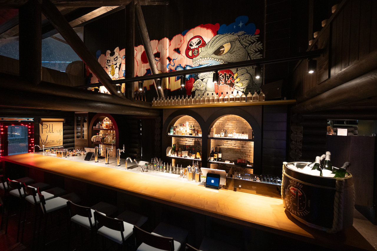 Niseko, Beyond the Slopes: Where to Eat and Drink in Niseko After Skiing