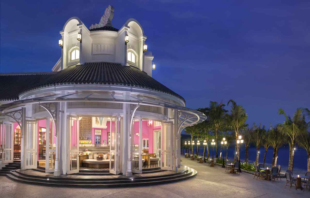 Phu Quoc, Pink Pearl Fine Dining and Beachfront Eats at JW Marriott Phu Quoc