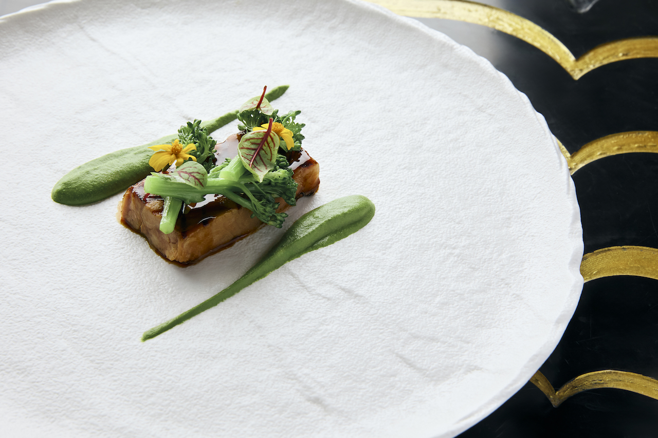 Phu Quoc, Pink Pearl Fine Dining and Beachfront Eats at JW Marriott Phu Quoc