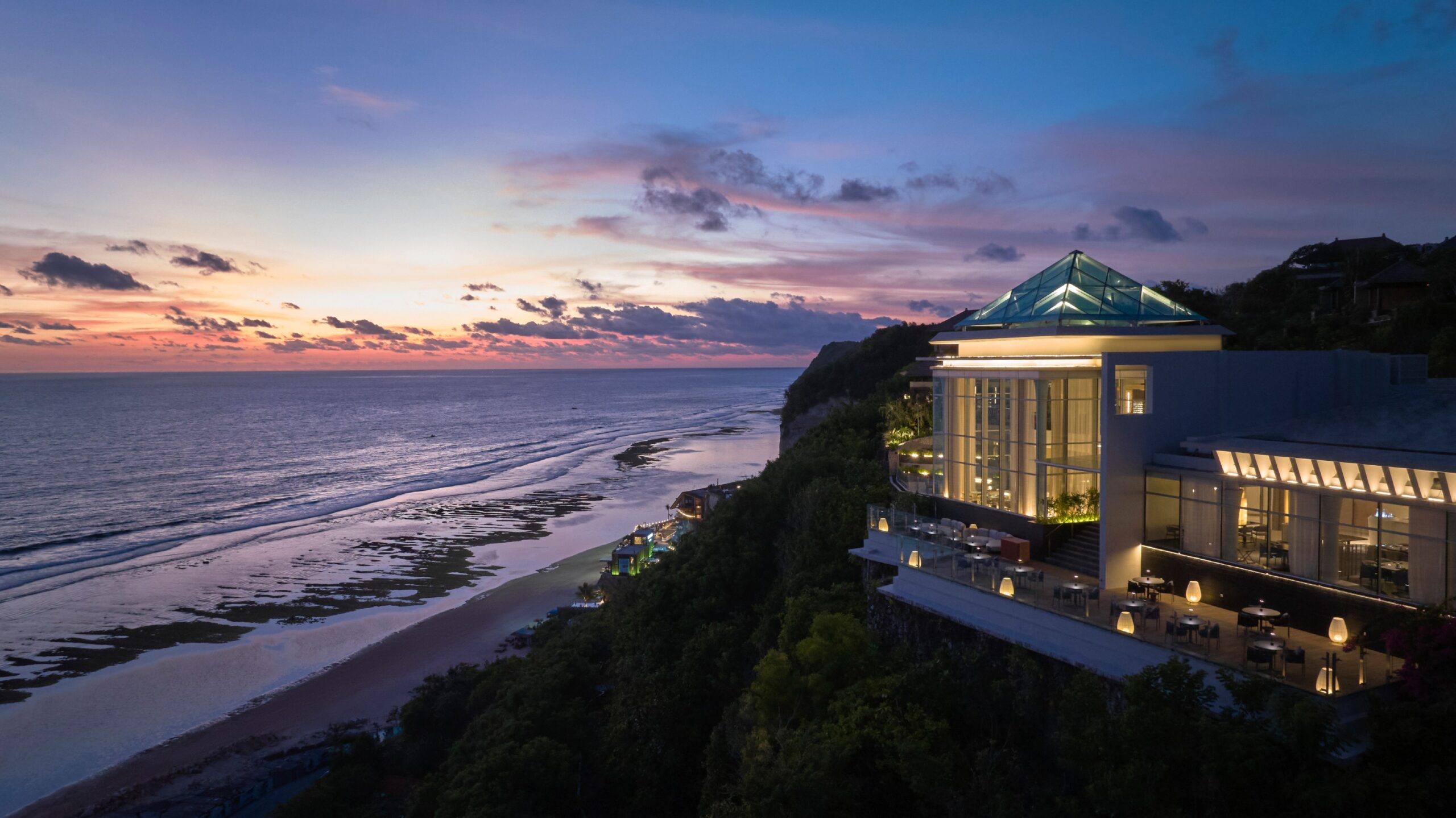 umana bali dining, Umana Bali Elevates the Clifftop Escape with a Distinctive Dining Journey