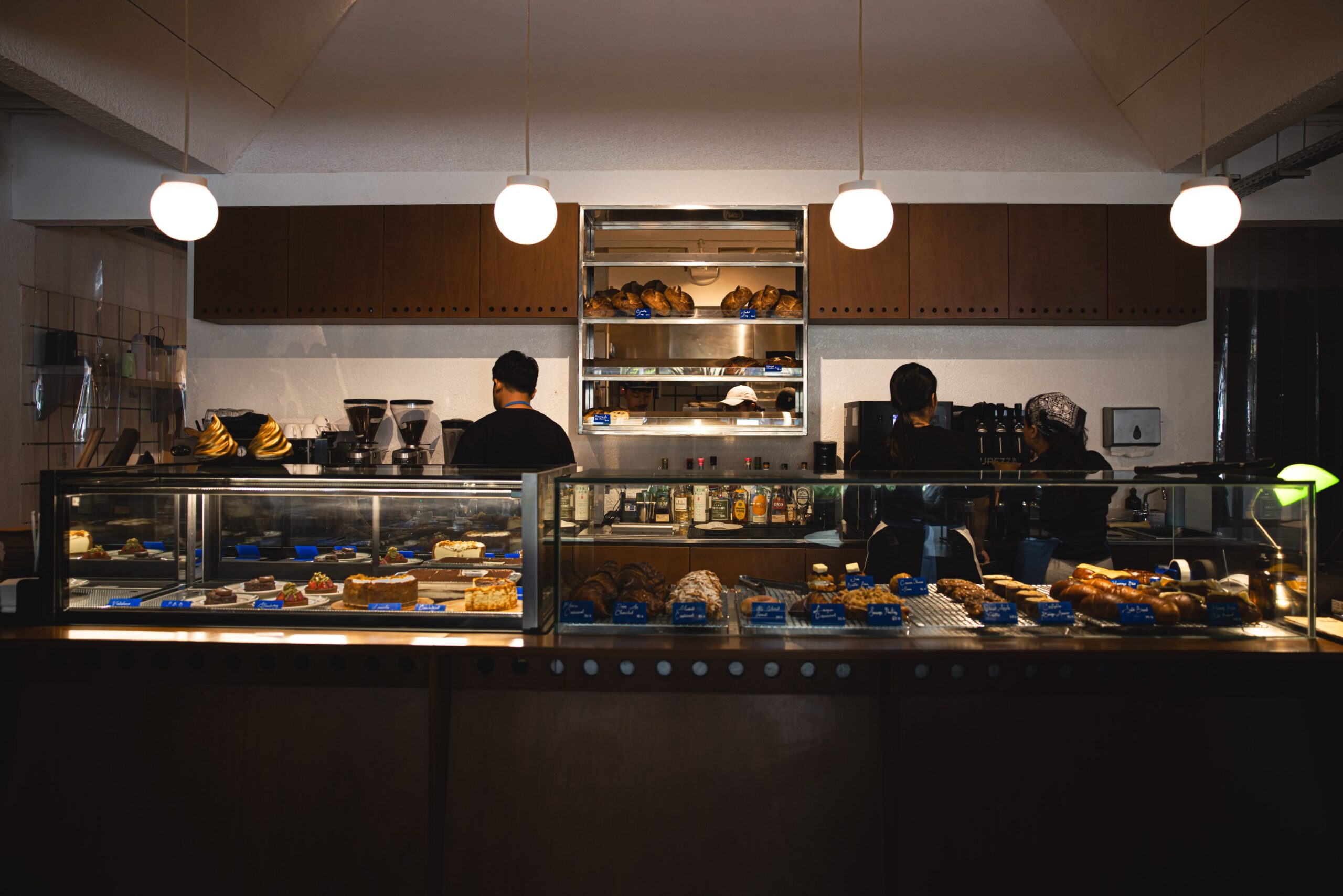 where to eat braud cafe jakarta