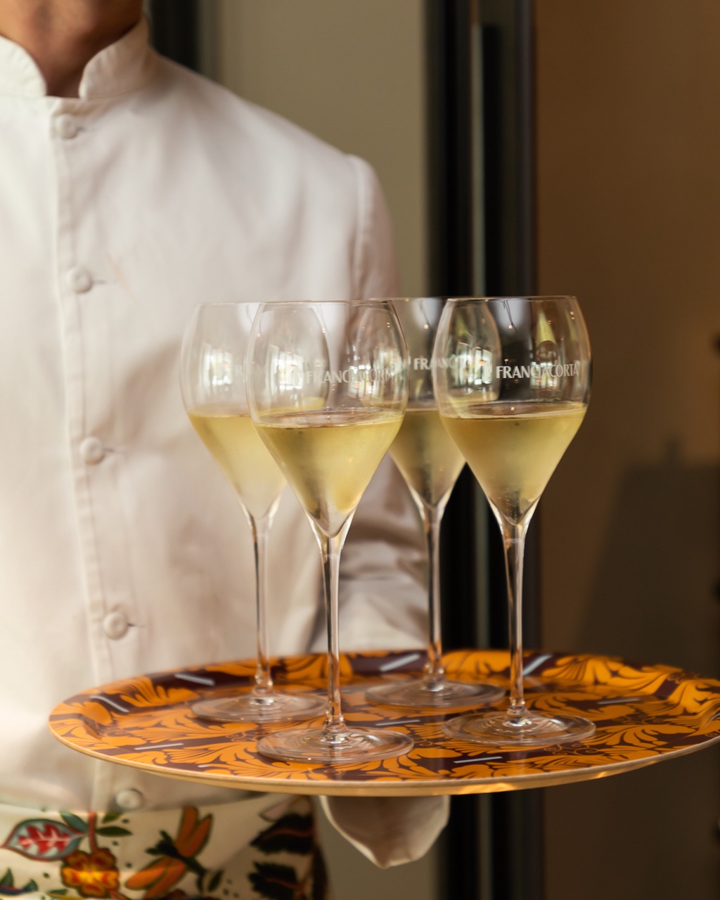 oysters, Where the Sea Meets the Vine: Marennes Ol&eacute;ron PGI oysters and Franciacorta PDO wines